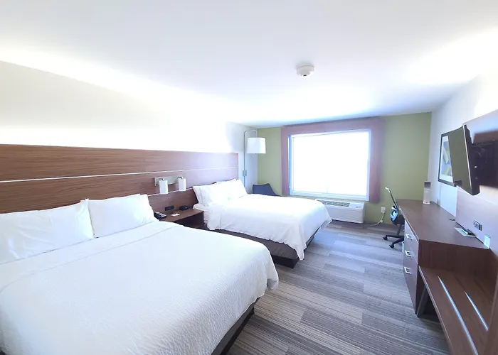Holiday Inn Express & Suites - Nebraska City By Ihg
