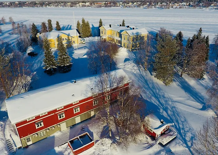 Filipsborg, The Arctic Mansion