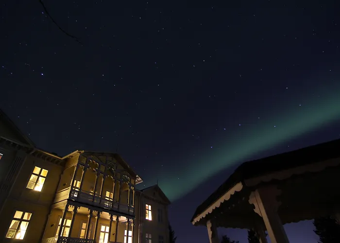 Filipsborg, The Arctic Mansion