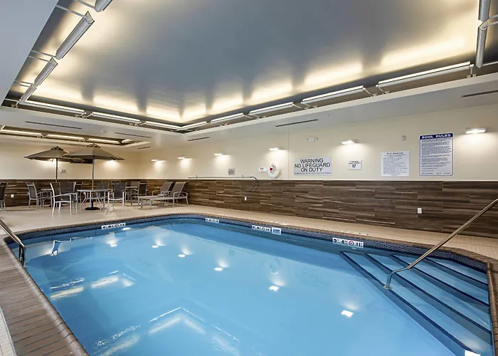 Fairfield Inn & Suites By Marriott Duluth Waterfront