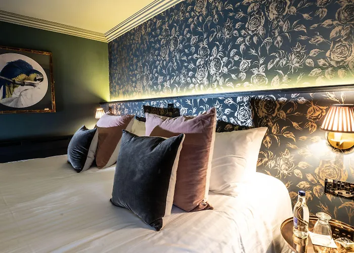 House Belfast Hotel