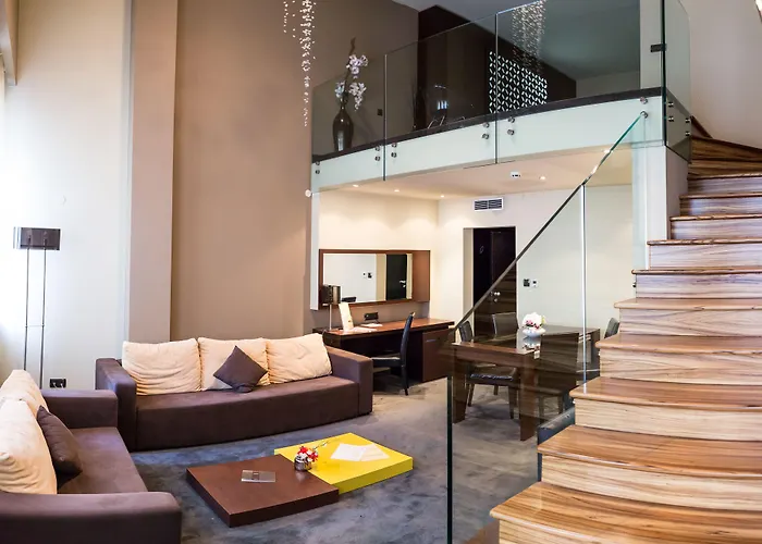 Cosmopolitan Hotel & Wellness