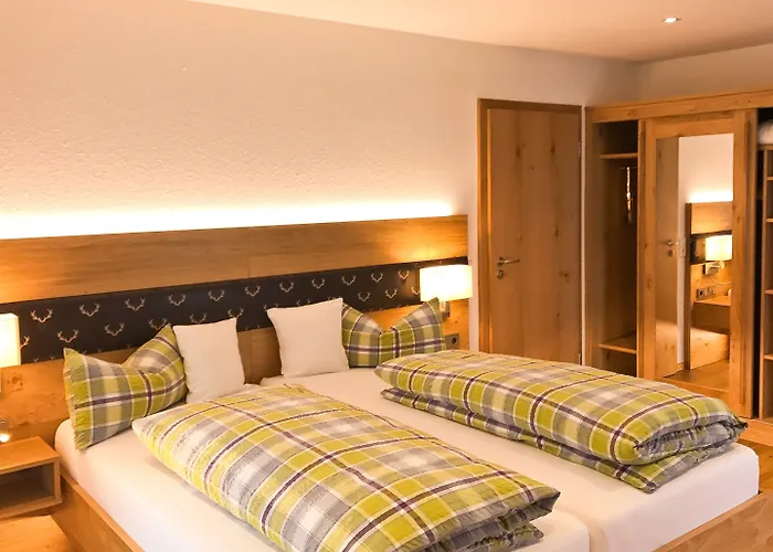 Hotel Am Wiesenhang - Garni