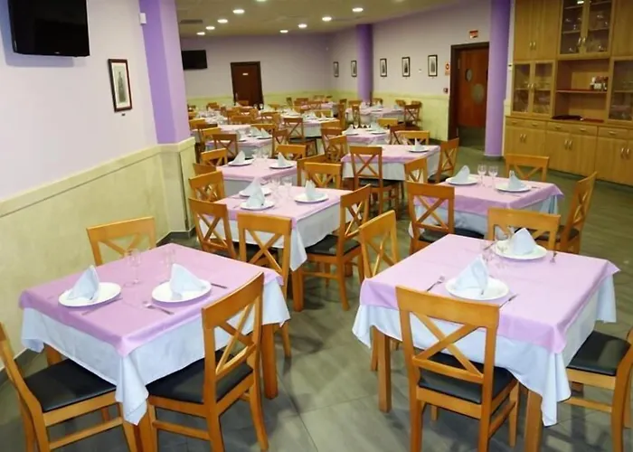 Hotel Reyes De León