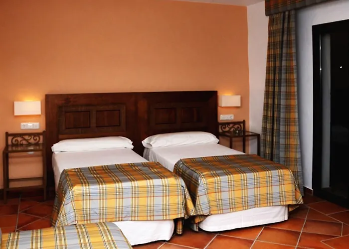 Hotel Dona Lola Zahara