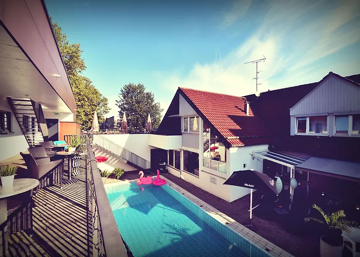 Melbo'S Home