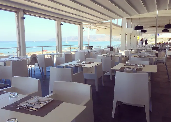 Hotel La Playa