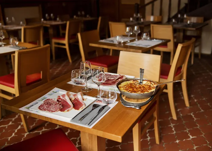 Auberge Le Cantou - Hotel Roche