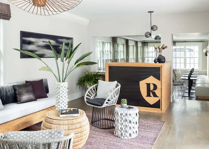 The Richard, The Edgartown Collection Hotel