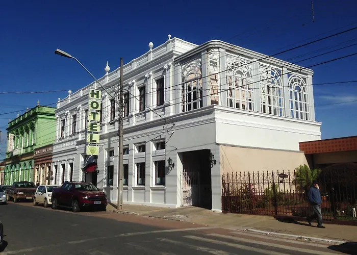 Central Palace Hotel