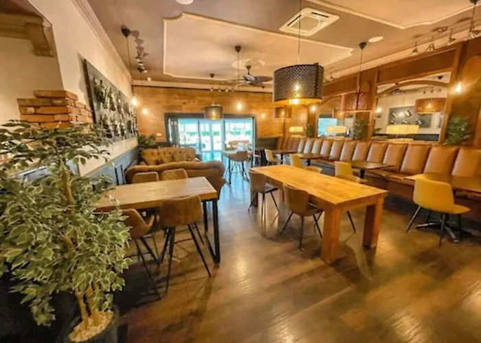 Heywood Spa Hotel