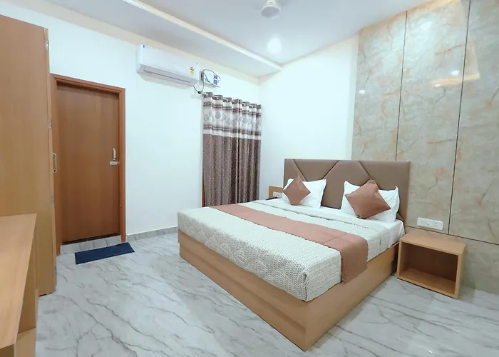 Hotel Pilgrim Near Golden Temple