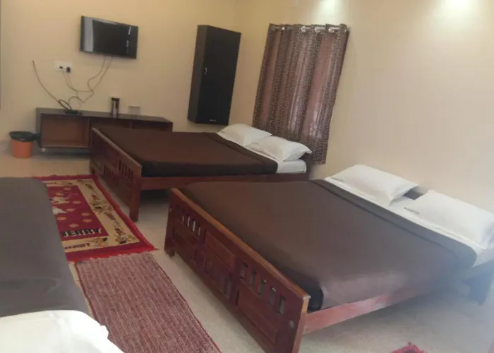 Sri Kumaran Lodge & Hall