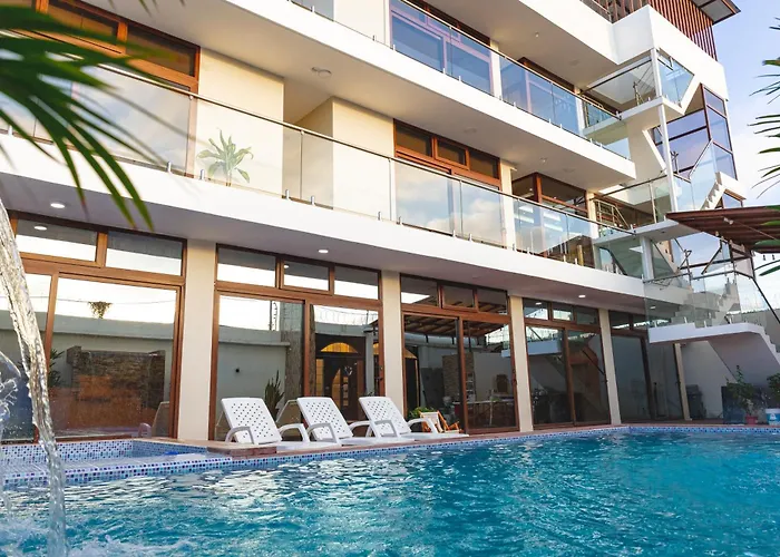 Yesimar Hotel