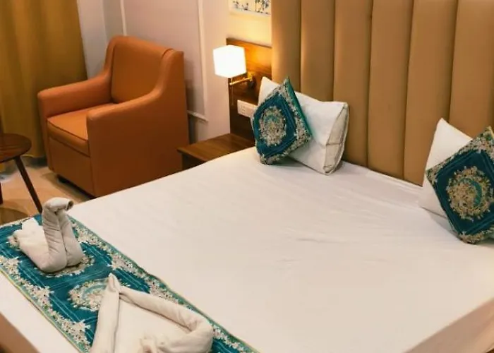Hotel Kartik Palace