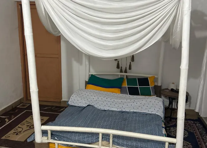 Friend Circle Cafe And Homestay Dharamsala