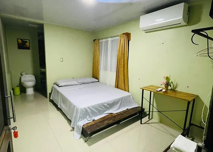 Cabinas Marielos