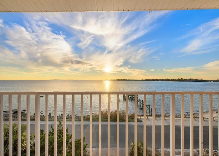 Waterfront Sunset Stilt House