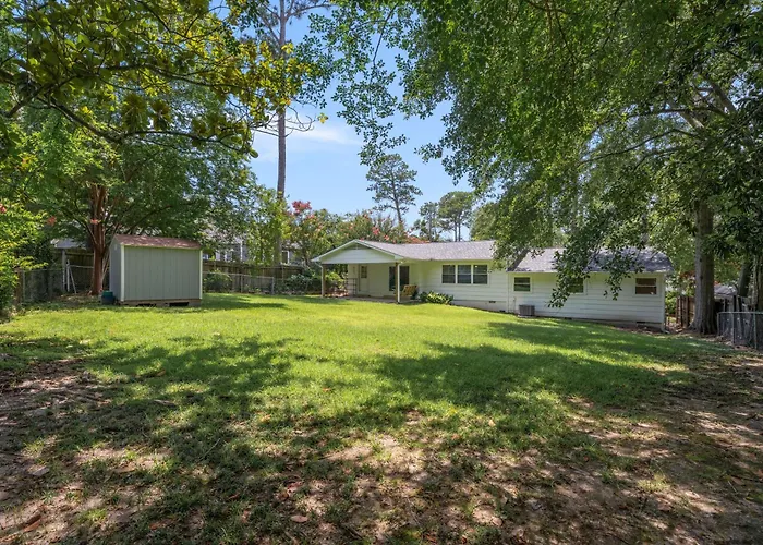 Magnolia Retreat