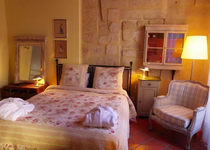 Hostellerie Et La Parenthese Uzes