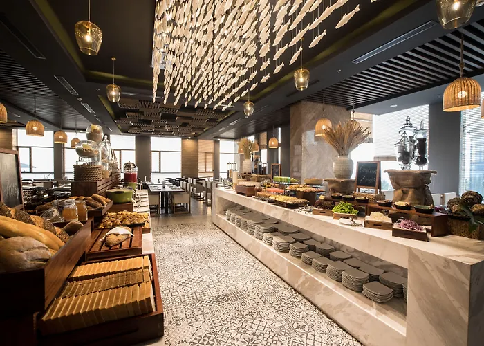 Haian Beach Hotel & Spa