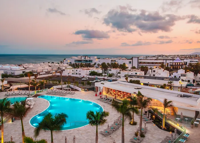 Hotel Lava Beach