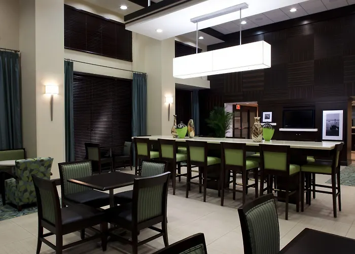 Hampton Inn & Suites Buena Park