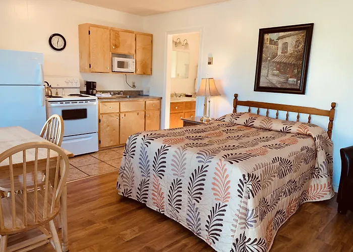 Fair Isle Motel