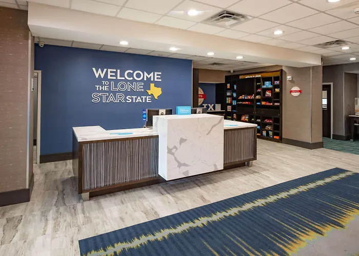 Hampton Inn & Suites Dallas/Plano Central