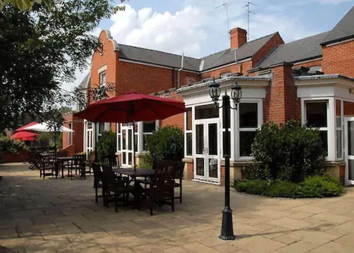 Woodlands Hotel
