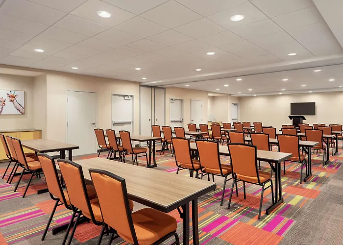 Home2 Suites By Hilton Woodbridge Potomac Mills