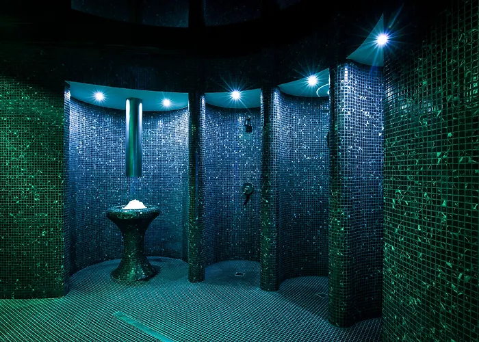 Green Mountain 5* Hotel