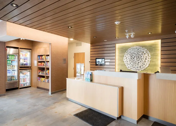 Fairfield Inn & Suites By Marriott Northfield