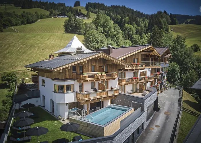 Hotel Astrid Mit Panoramapool & Inklusive Jokercard