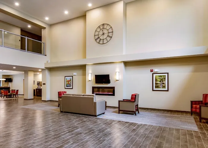 Comfort Suites Wooster Near University Campus
