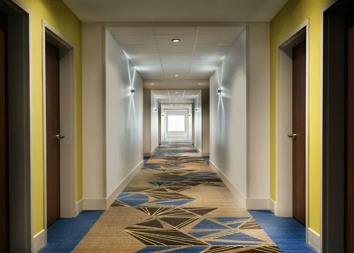 Holiday Inn Express - Alliance By Ihg