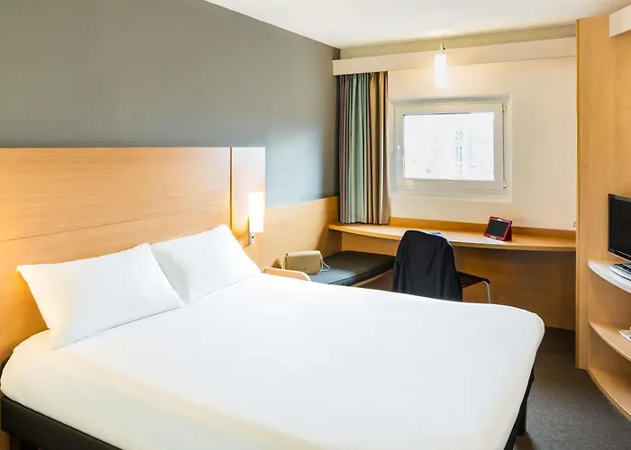 Ibis Leeds Centre Marlborough Street