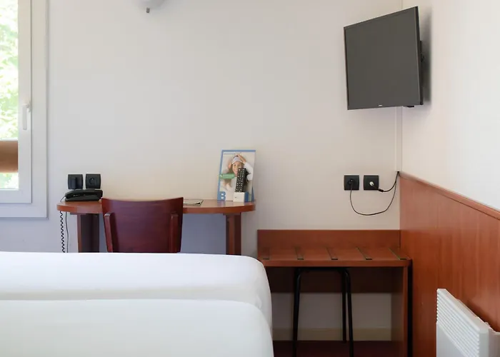 Brit Hotel Agen - L'Aquitaine