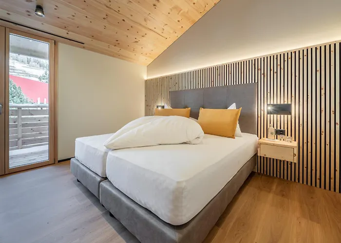 Hotel Bellaval Scuol