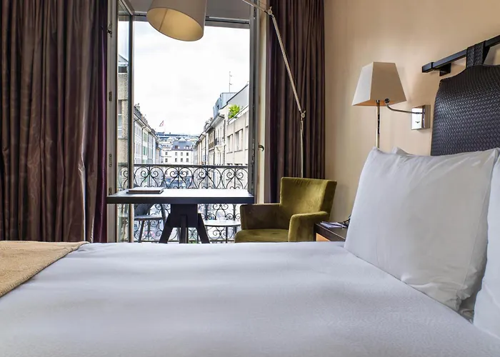 Eastwest Hotel By Malone