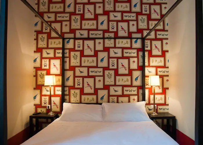 Nove Guest House