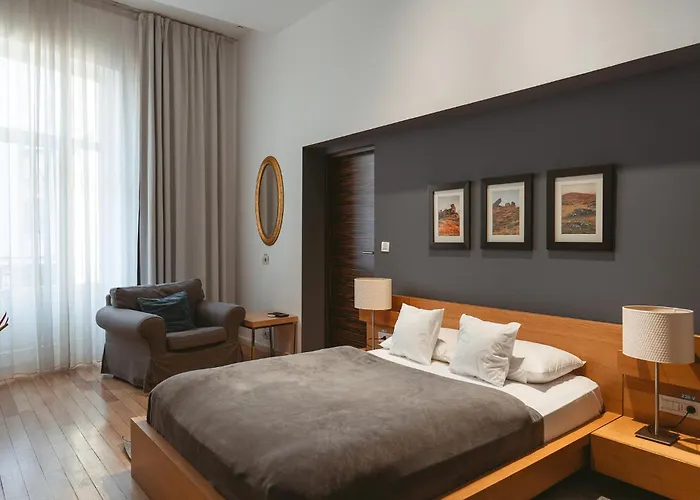 Ivana Hotel