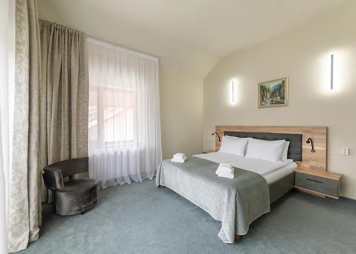 Hotel Hera