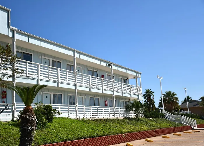 Salt & Stone Hotel