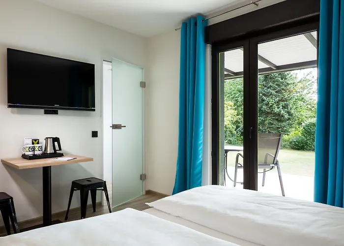 Xotel