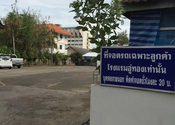 U-Thong Hotel
