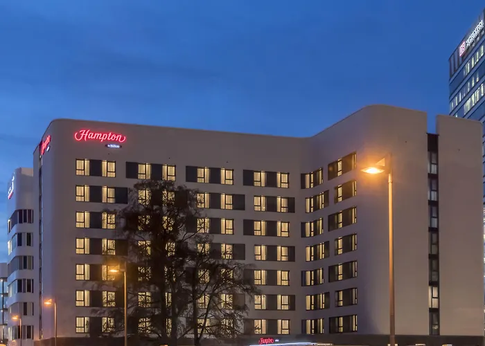 Hampton By Hilton Frankfurt Airport