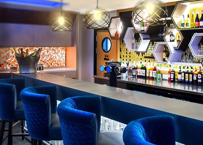 Kyriad Prestige Amiens Poulainville - Hotel&Spa