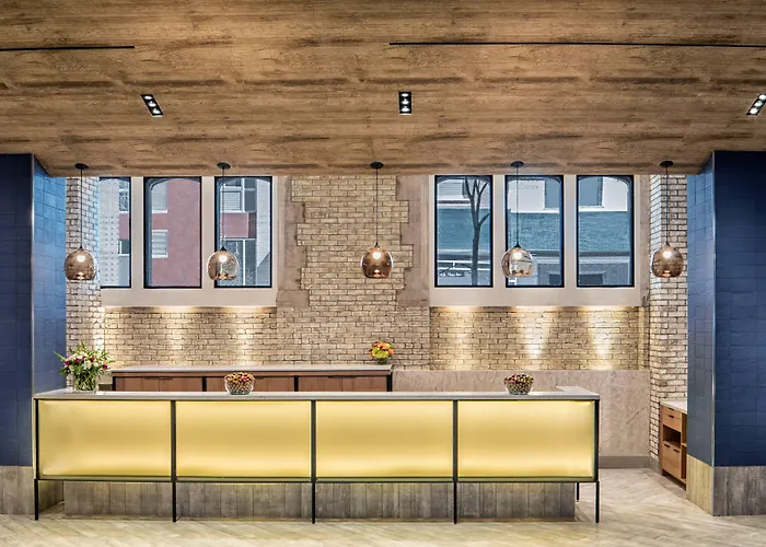 Springhill Suites By Marriott New York Manhattan/Times Square South