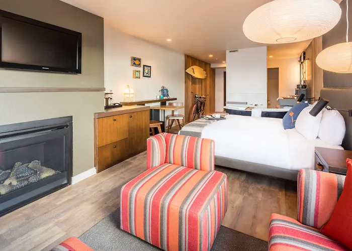 Headlands Coastal Lodge & Spa